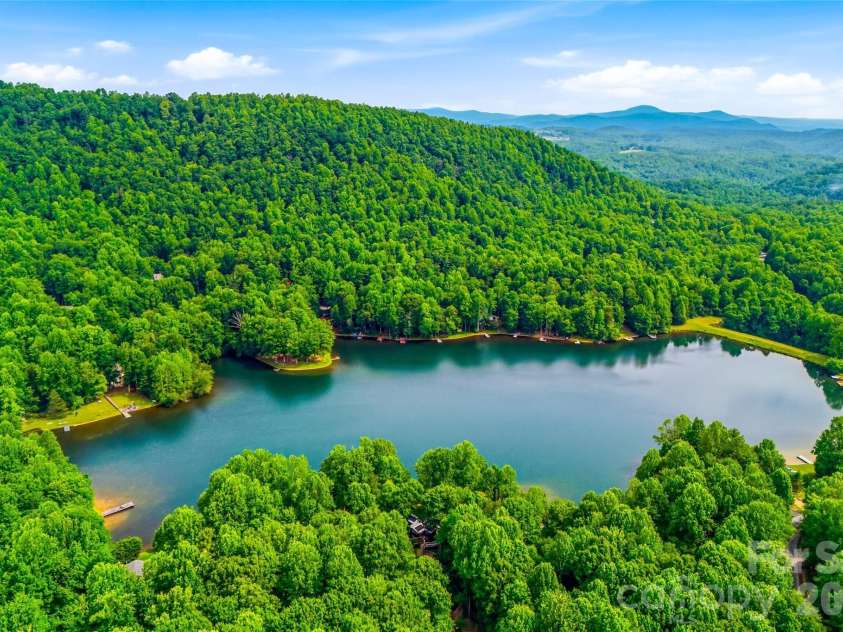 233 Tanglewood Lane, Saluda, NC 28773.  MLS# CAR4393115, YatesRealty ID 33883. Lake Shelia