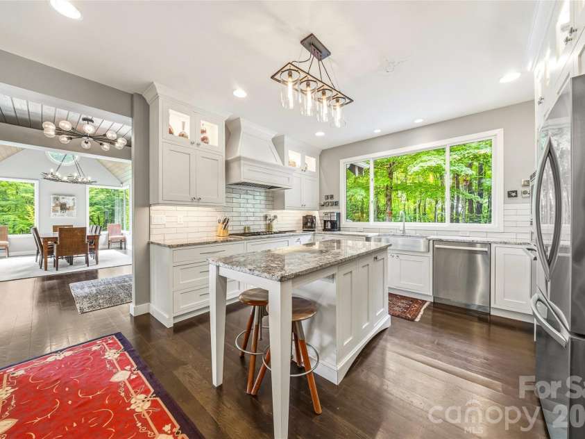 233 Tanglewood Lane, Saluda, NC 28773.  MLS# CAR4393115, YatesRealty ID 33883. Spacious Kitchen and Dining Room