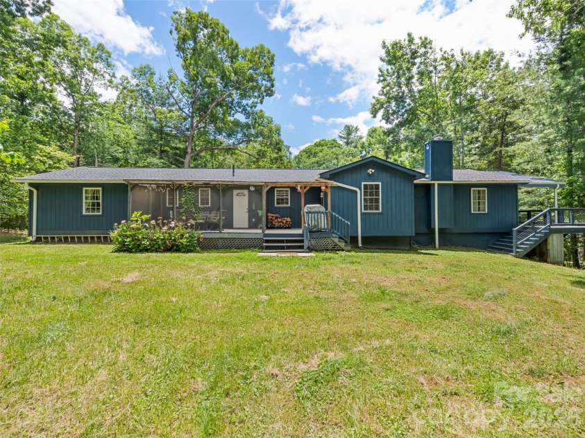 18 Bran Rick Lane, Arden, NC 28704.  MLS# CAR4396640, YatesRealty ID 33884. 