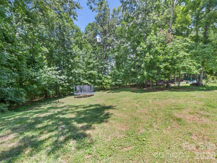 18 Bran Rick Lane, Arden, NC 28704.  MLS# CAR4396640, YatesRealty ID 33884. 