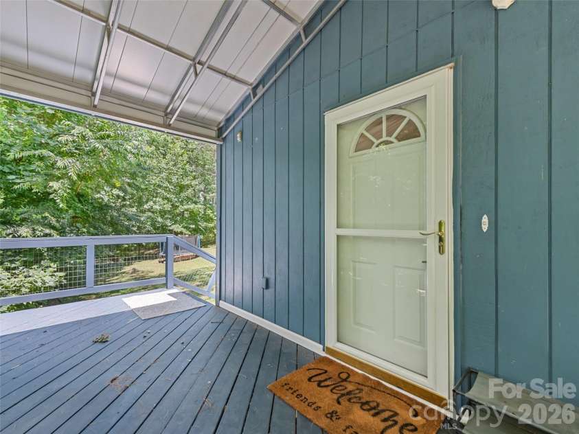 18 Bran Rick Lane, Arden, NC 28704.  MLS# CAR4396640, YatesRealty ID 33884. 