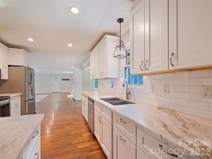 18 Bran Rick Lane, Arden, NC 28704.  MLS# CAR4396640, YatesRealty ID 33884. 