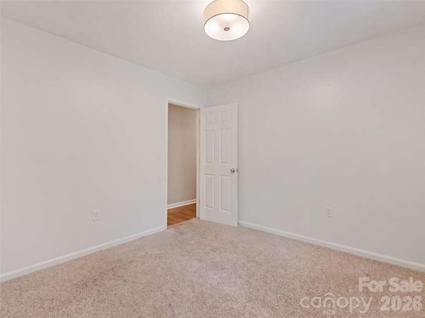 18 Bran Rick Lane, Arden, NC 28704.  MLS# CAR4396640, YatesRealty ID 33884. 