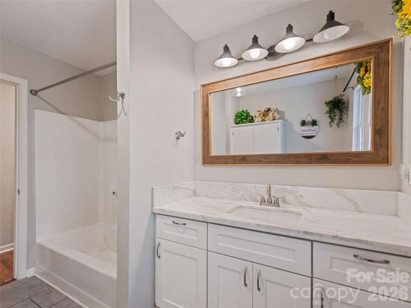18 Bran Rick Lane, Arden, NC 28704.  MLS# CAR4396640, YatesRealty ID 33884. 