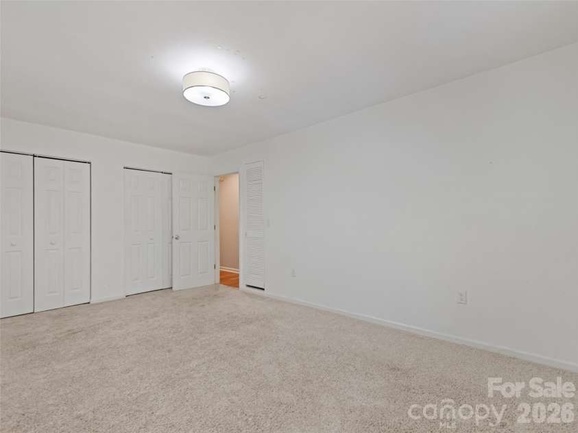 18 Bran Rick Lane, Arden, NC 28704.  MLS# CAR4396640, YatesRealty ID 33884. 