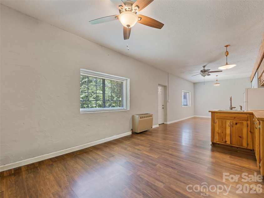 18 Bran Rick Lane, Arden, NC 28704.  MLS# CAR4396640, YatesRealty ID 33884. 
