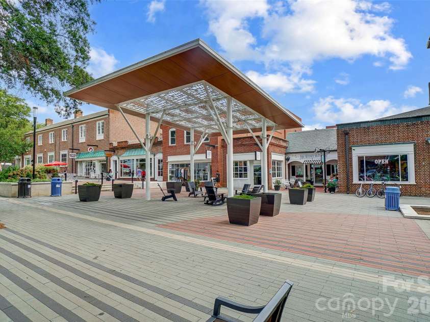 1699 Mission Oaks Street, Kannapolis, NC 28083.  MLS# CAR4385289, YatesRealty ID 33886. The Newly Revitalized Downtown Kannapolis with its shopping, restaurants, breweries, and social district  just a few minutes away!!