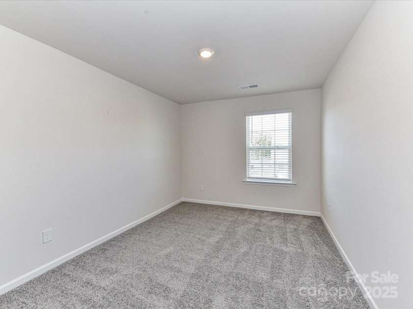 2068 Redstone Drive, York, SC 29745.  MLS# CAR4307629, YatesRealty ID 33889. 