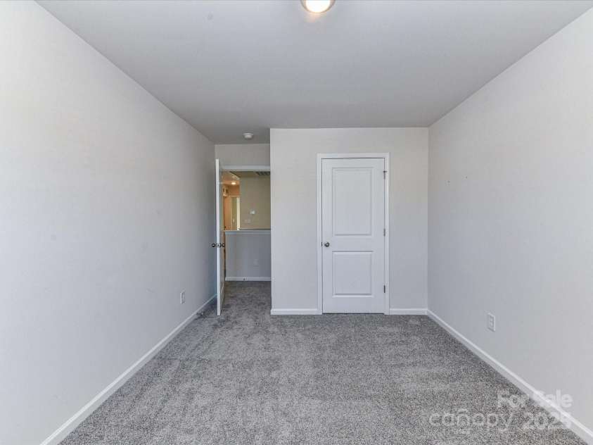 2068 Redstone Drive, York, SC 29745.  MLS# CAR4307629, YatesRealty ID 33889. 