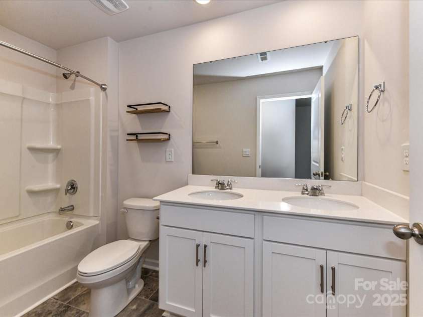 2068 Redstone Drive, York, SC 29745.  MLS# CAR4307629, YatesRealty ID 33889. 