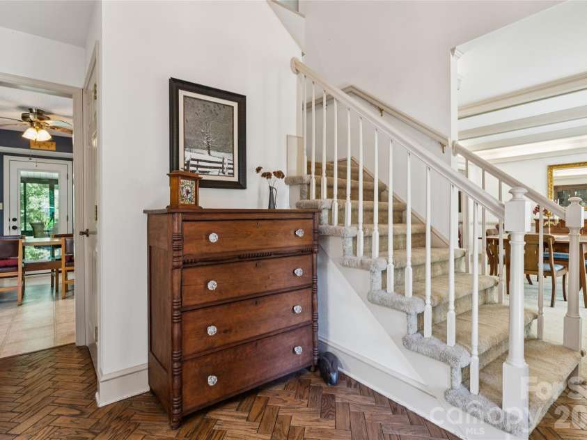 7935 Altacrest Drive, Concord, NC 28027.  MLS# CAR4395128, YatesRealty ID 33889. 