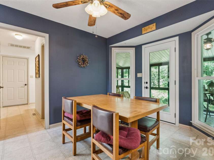 7935 Altacrest Drive, Concord, NC 28027.  MLS# CAR4395128, YatesRealty ID 33889. 