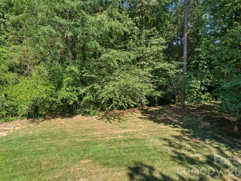 7935 Altacrest Drive, Concord, NC 28027.  MLS# CAR4395128, YatesRealty ID 33889. 