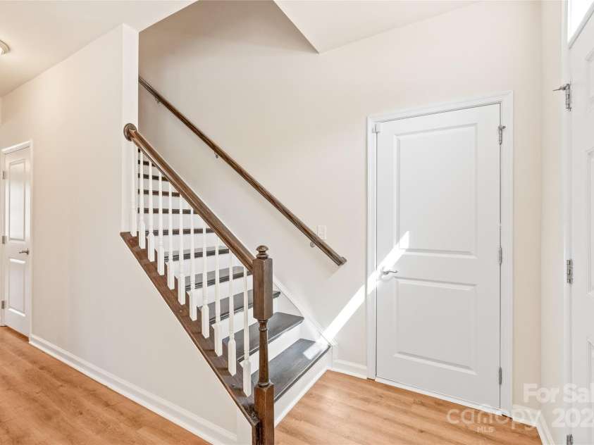 9510 Birkwood Court, Charlotte, NC 28278.  MLS# CAR4197945, YatesRealty ID 3389. 
