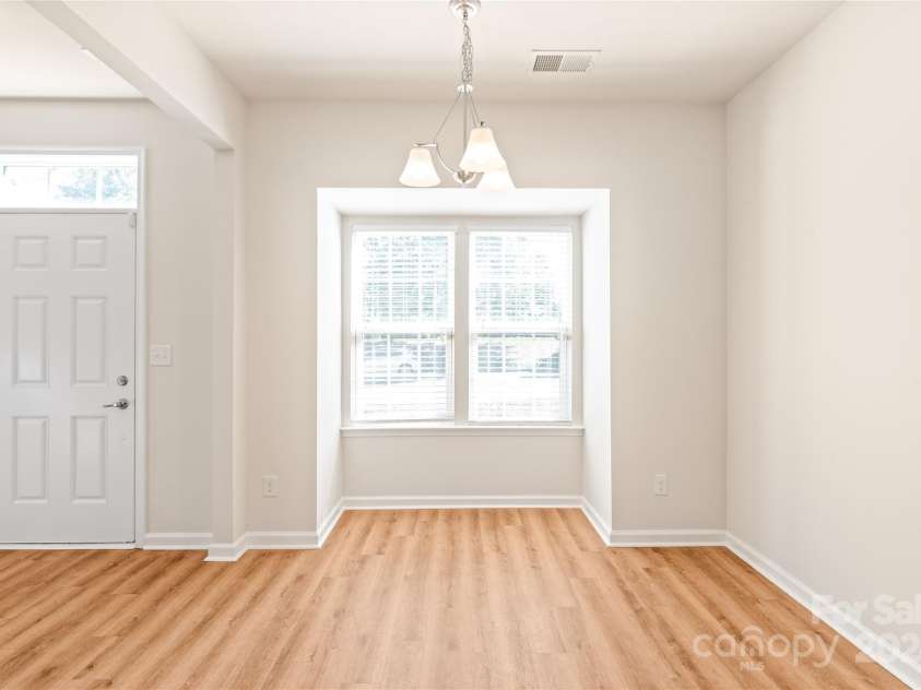 9510 Birkwood Court, Charlotte, NC 28278.  MLS# CAR4197945, YatesRealty ID 3389. 