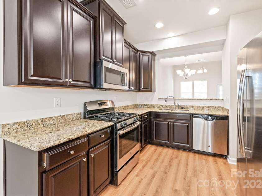 9510 Birkwood Court, Charlotte, NC 28278.  MLS# CAR4197945, YatesRealty ID 3389. 