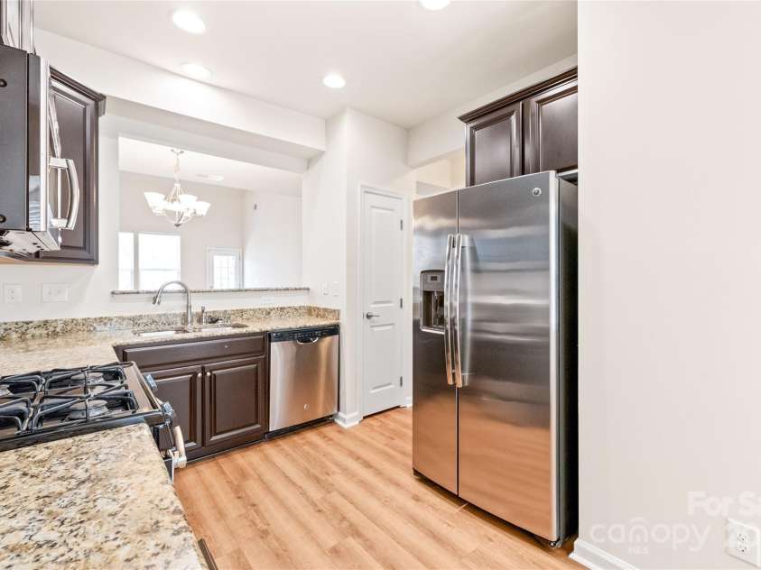 9510 Birkwood Court, Charlotte, NC 28278.  MLS# CAR4197945, YatesRealty ID 3389. 