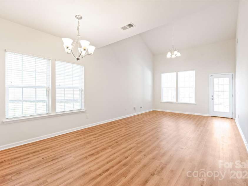 9510 Birkwood Court, Charlotte, NC 28278.  MLS# CAR4197945, YatesRealty ID 3389. 