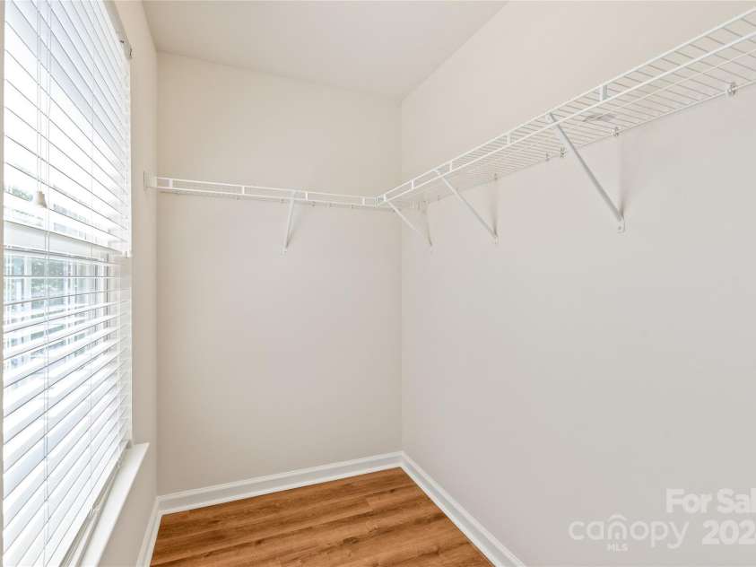 9510 Birkwood Court, Charlotte, NC 28278.  MLS# CAR4197945, YatesRealty ID 3389. 