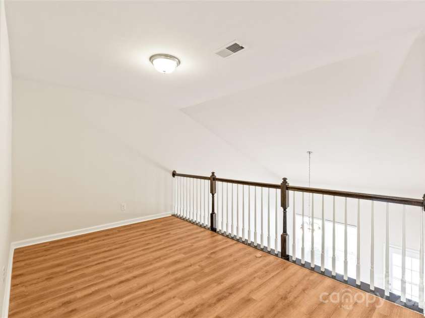 9510 Birkwood Court, Charlotte, NC 28278.  MLS# CAR4197945, YatesRealty ID 3389. 