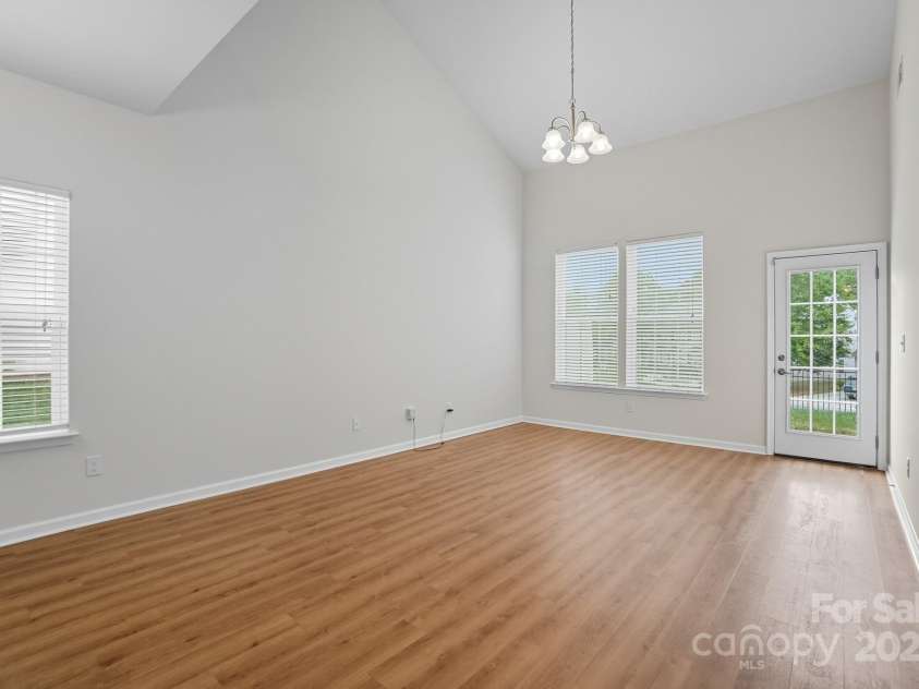 9510 Birkwood Court, Charlotte, NC 28278.  MLS# CAR4312228, YatesRealty ID 3389. 