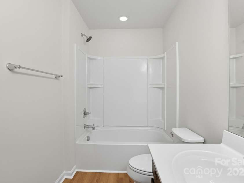 9510 Birkwood Court, Charlotte, NC 28278.  MLS# CAR4312228, YatesRealty ID 3389. 