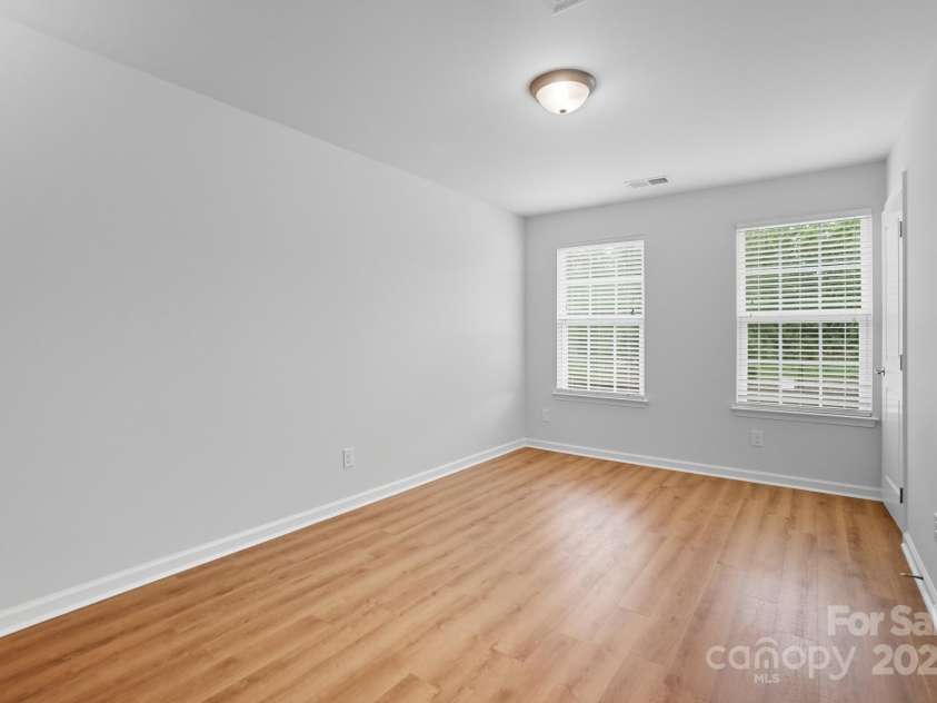 9510 Birkwood Court, Charlotte, NC 28278.  MLS# CAR4312228, YatesRealty ID 3389. 