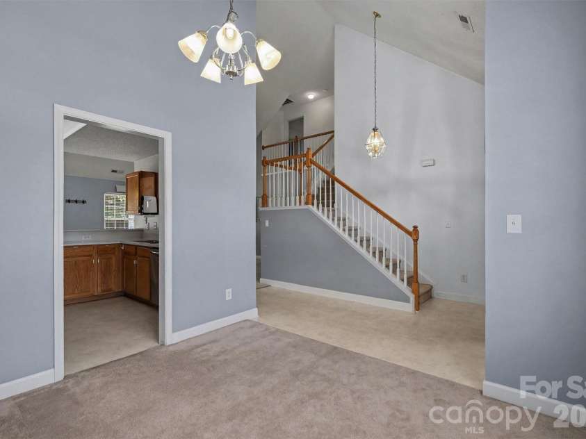 9229 Simonton Drive, Charlotte, NC 28269.  MLS# CAR4394490, YatesRealty ID 33890. 