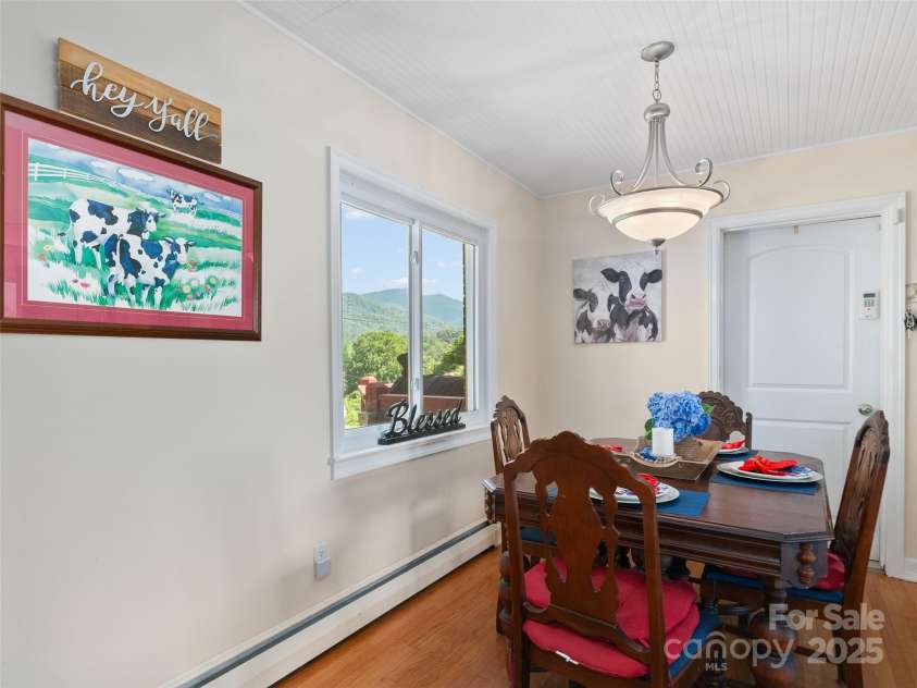 983 Lee Road, Clyde, NC 28721.  MLS# CAR4288440, YatesRealty ID 33890. 