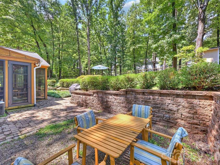 605 Silversmith Lane, Charlotte, NC 28270.  MLS# CAR4396489, YatesRealty ID 33891. 