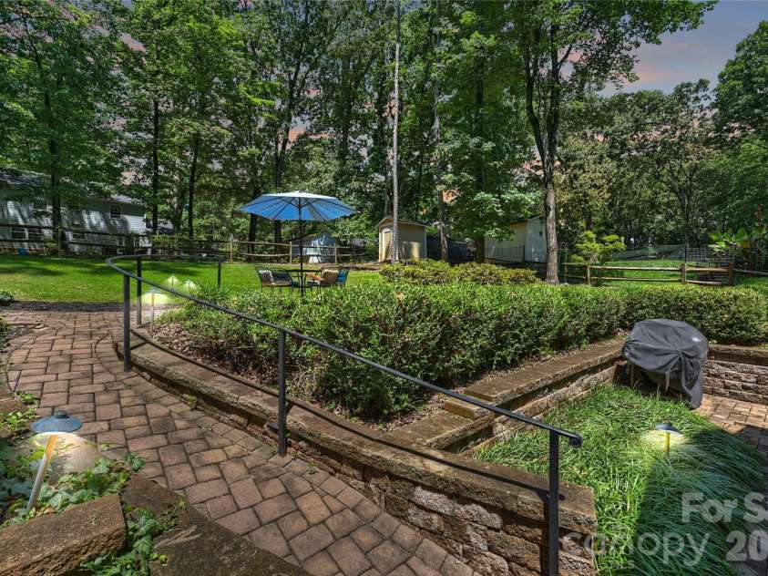 605 Silversmith Lane, Charlotte, NC 28270.  MLS# CAR4396489, YatesRealty ID 33891. 