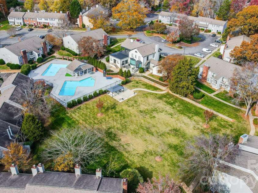 3109 Heathstead Place, Charlotte, NC 28210.  MLS# CAR4380888, YatesRealty ID 33892. 