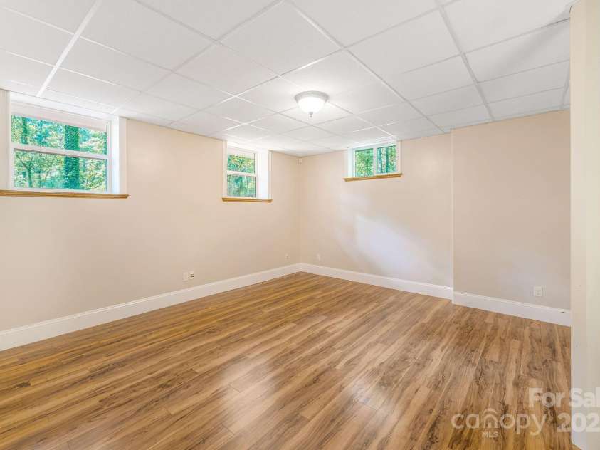 87 Crows Nest Road, Hendersonville, NC 28791.  MLS# CAR4292116, YatesRealty ID 33892. With natural light.