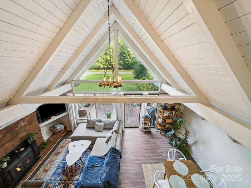 13831 Woody Point Road, Charlotte, NC 28278.  MLS# CAR4283409, YatesRealty ID 33894. 