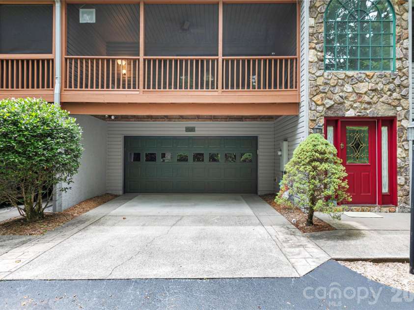 2641 Connestee Trail, Brevard, NC 28712.  MLS# CAR4398085, YatesRealty ID 33895. 