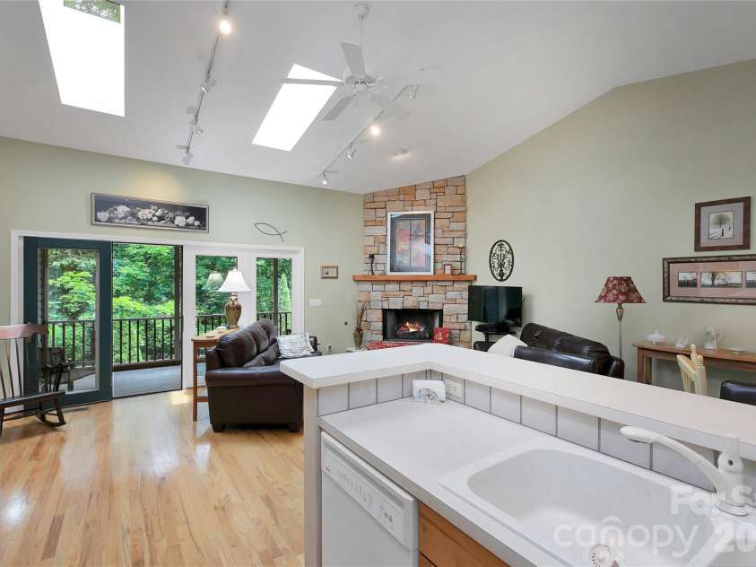 2641 Connestee Trail, Brevard, NC 28712.  MLS# CAR4398085, YatesRealty ID 33895. 