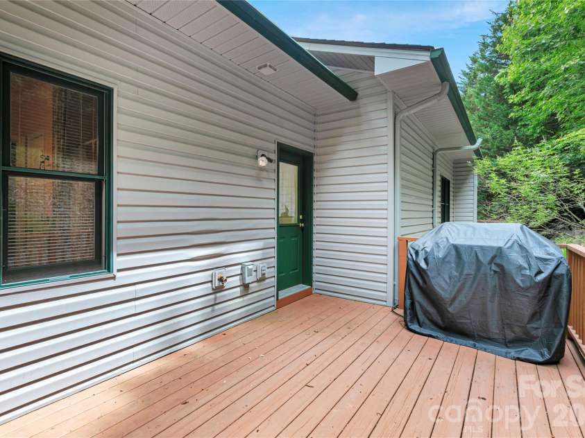 2641 Connestee Trail, Brevard, NC 28712.  MLS# CAR4398085, YatesRealty ID 33895. 