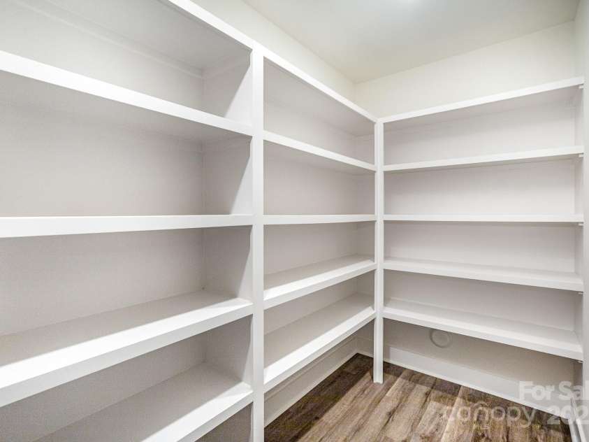 4605 Western Union School Road, Waxhaw, NC 28173.  MLS# CAR4219793, YatesRealty ID 33896. Pantry