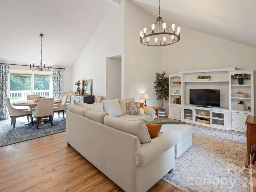 6168 King Wilkinson Road, Denver, NC 28037.  MLS# CAR4395555, YatesRealty ID 33896. Bright and open floor plan featuring a spacious family room and dining area