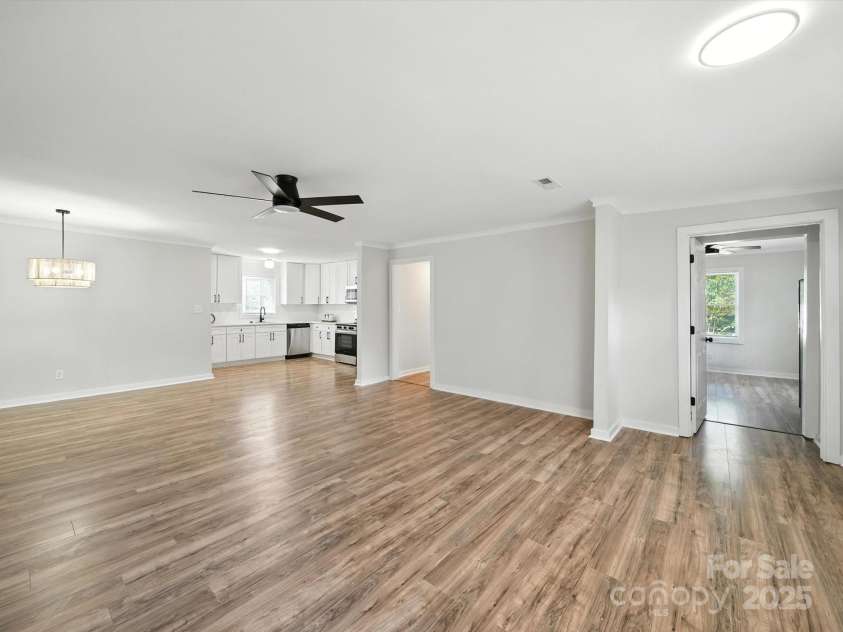 2870 Greenwood Road, Rock Hill, SC 29730.  MLS# CAR4286854, YatesRealty ID 33897. 