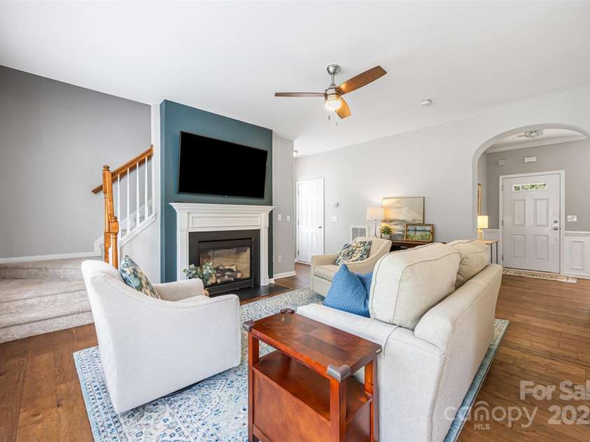 317 Sand Paver Way, Fort Mill, SC 29708.  MLS# CAR4294856, YatesRealty ID 33899. 