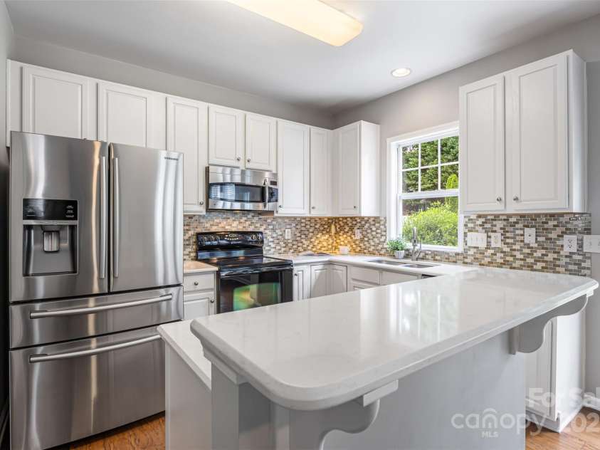 317 Sand Paver Way, Fort Mill, SC 29708.  MLS# CAR4294856, YatesRealty ID 33899. 