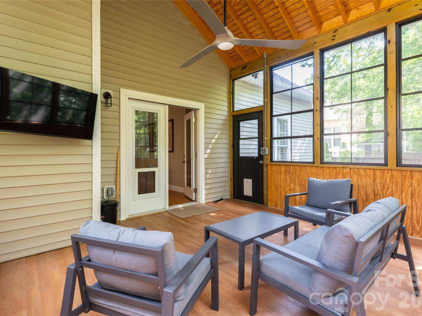 1328 Heathbrook Circle, Asheville, NC 28803.  MLS# CAR4392284, YatesRealty ID 33900. 