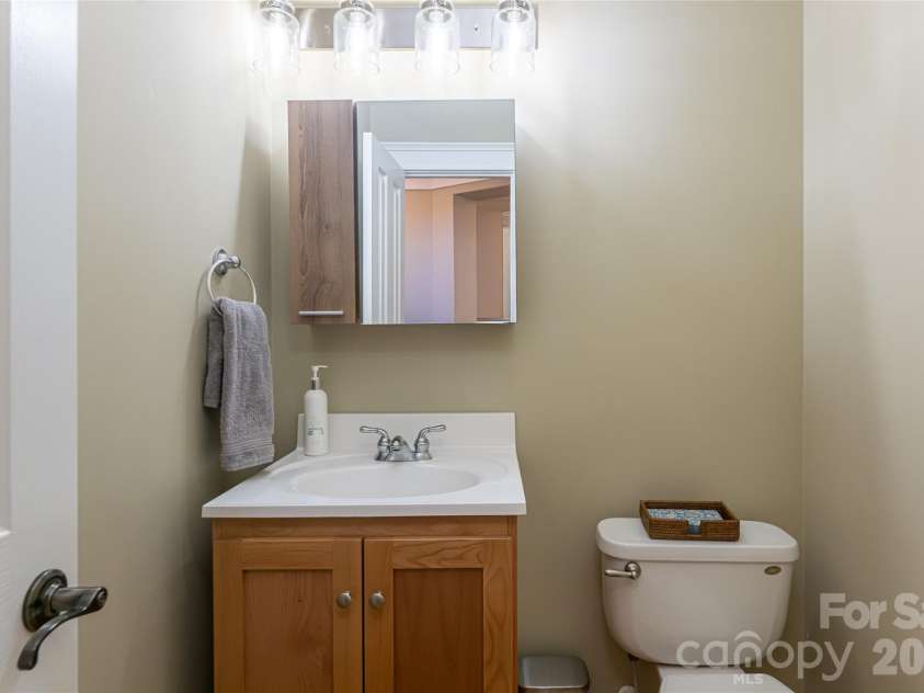 1328 Heathbrook Circle, Asheville, NC 28803.  MLS# CAR4392284, YatesRealty ID 33900. 