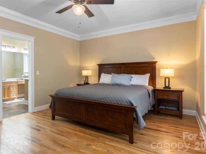 1328 Heathbrook Circle, Asheville, NC 28803.  MLS# CAR4392284, YatesRealty ID 33900. 