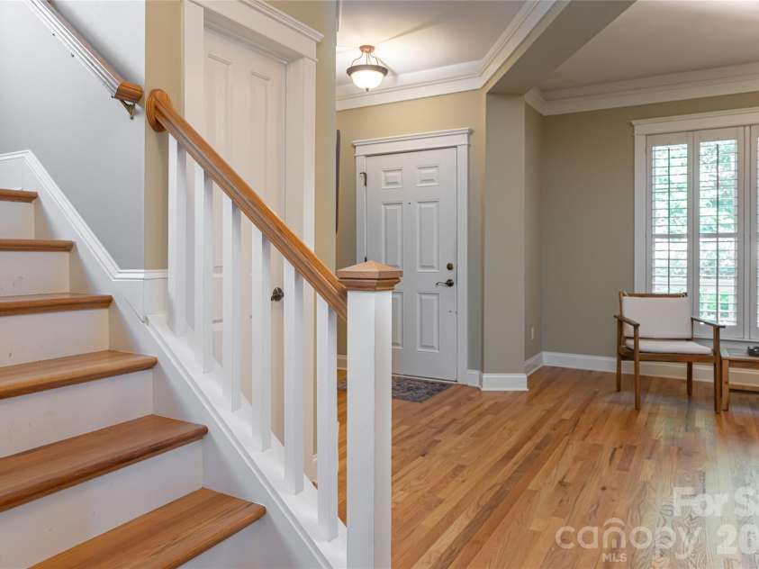 1328 Heathbrook Circle, Asheville, NC 28803.  MLS# CAR4392284, YatesRealty ID 33900. 