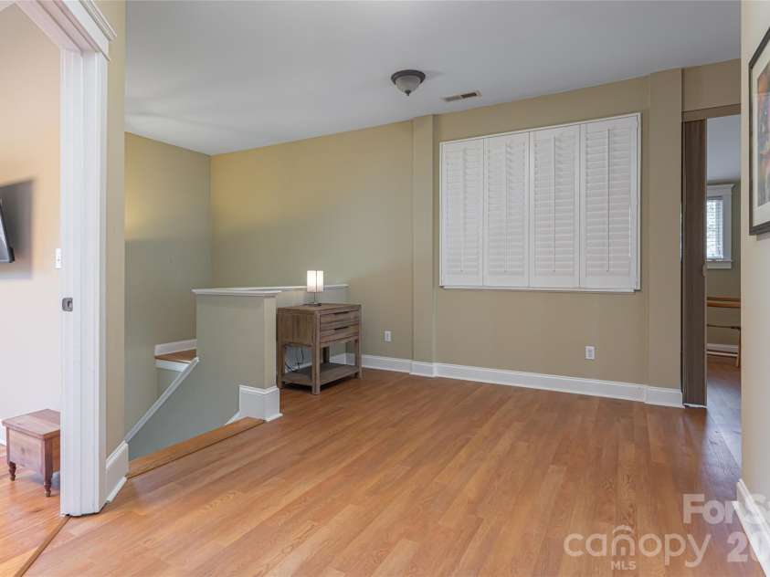 1328 Heathbrook Circle, Asheville, NC 28803.  MLS# CAR4392284, YatesRealty ID 33900. 