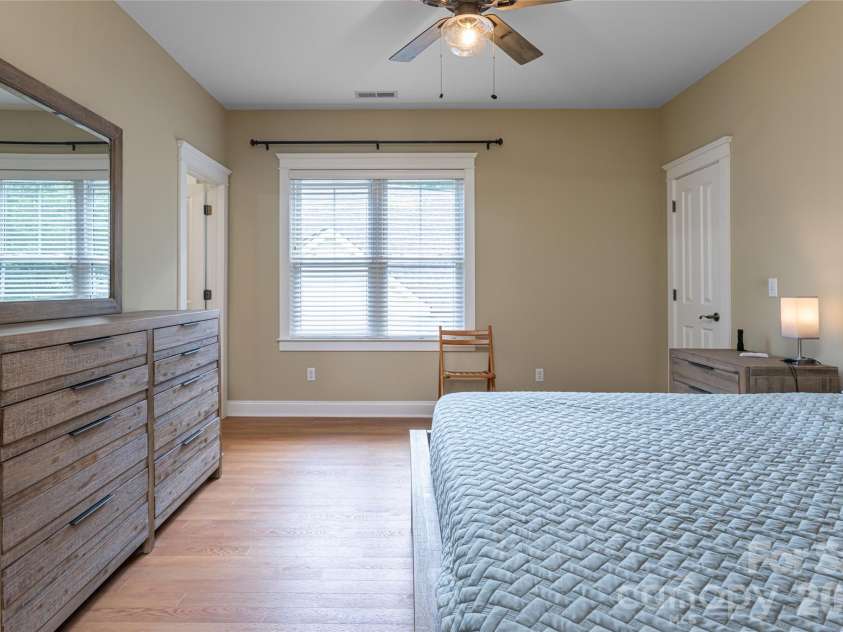 1328 Heathbrook Circle, Asheville, NC 28803.  MLS# CAR4392284, YatesRealty ID 33900. 