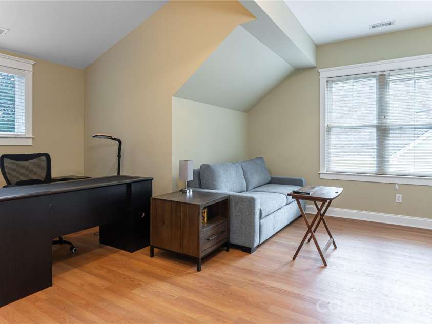 1328 Heathbrook Circle, Asheville, NC 28803.  MLS# CAR4392284, YatesRealty ID 33900. 