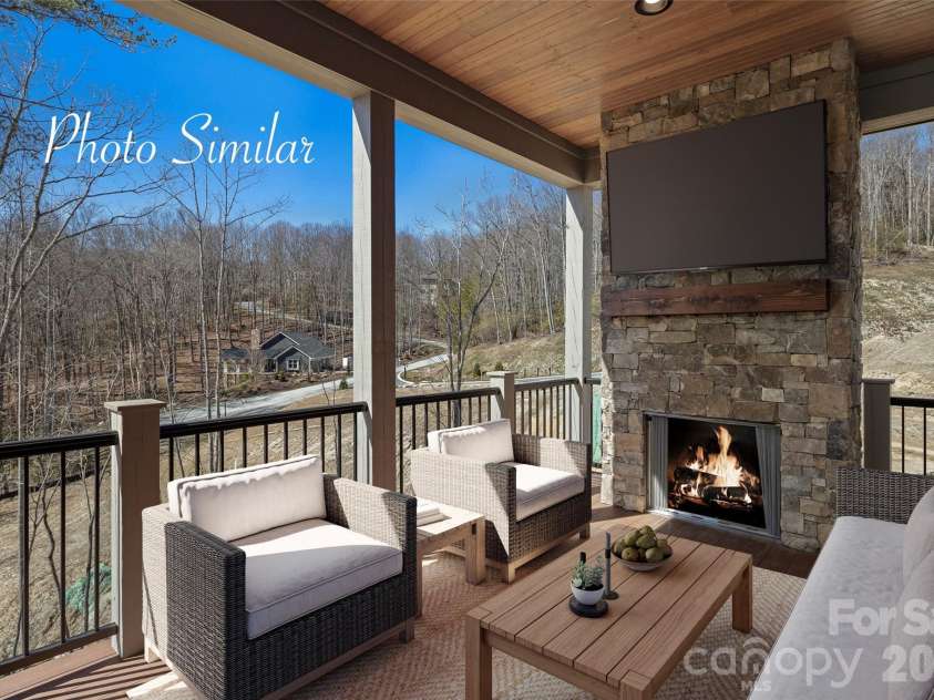 57 Chimney Chase Trail, Hendersonville, NC 28739.  MLS# CAR4343051, YatesRealty ID 33901. 